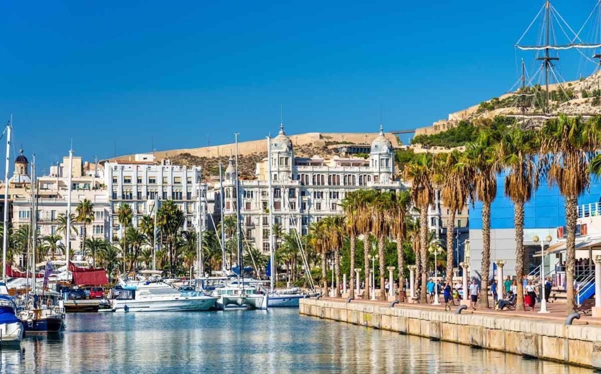 Centrum F Αλικάντε Εξωτερικό φωτογραφία