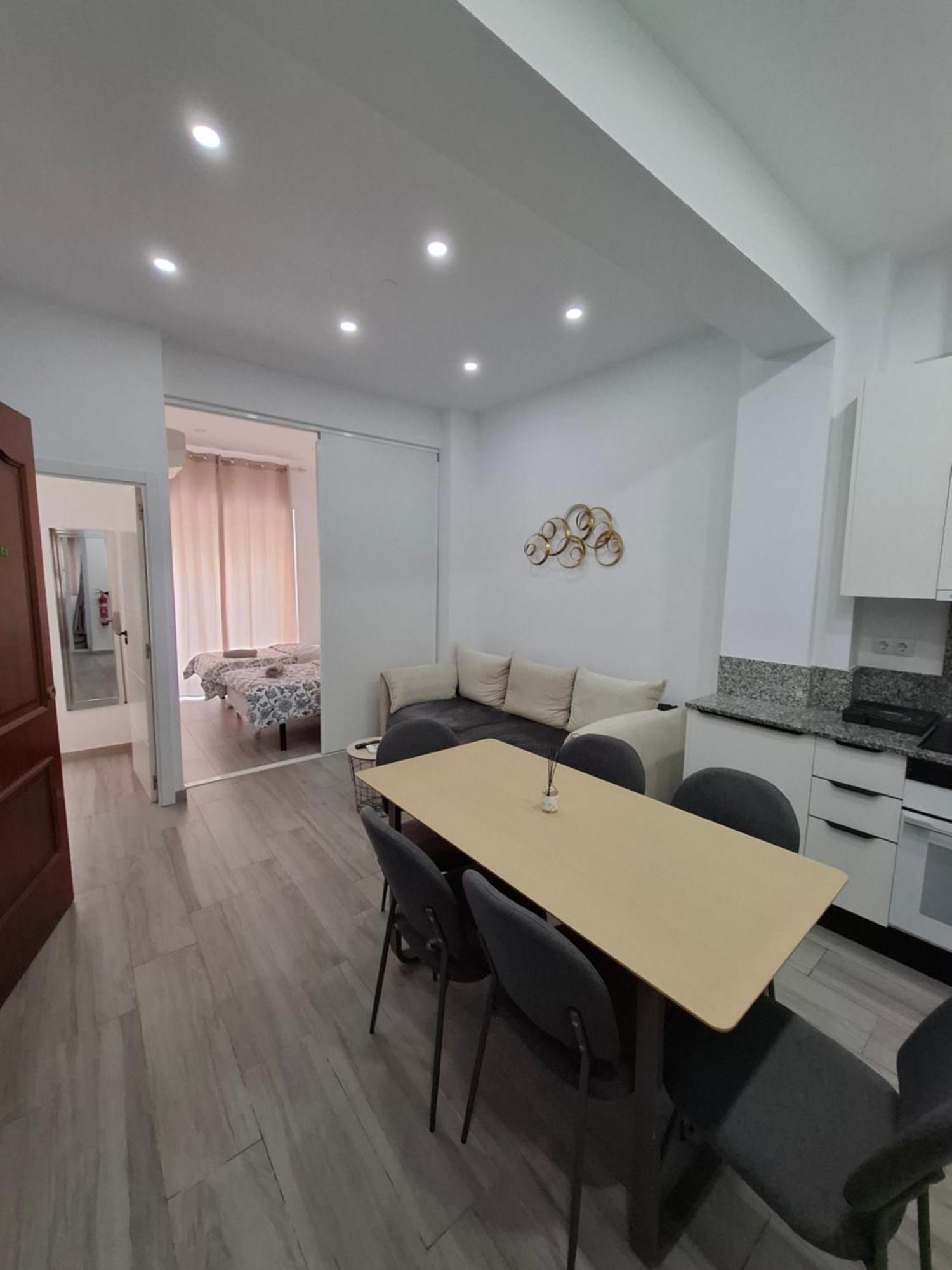 Centrum F Αλικάντε Δωμάτιο φωτογραφία